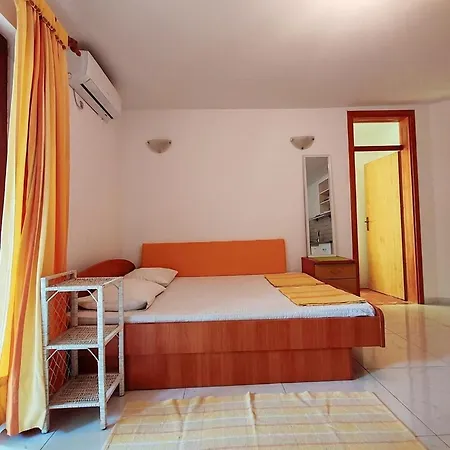 & Verse Affittacamere 3*