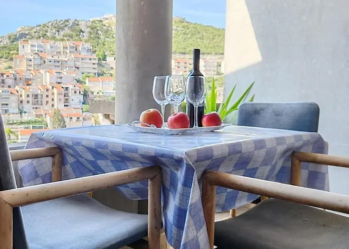 & Verse Affittacamere Neum