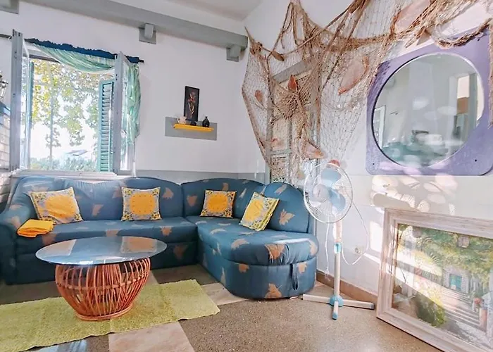 & Verse Affittacamere Neum