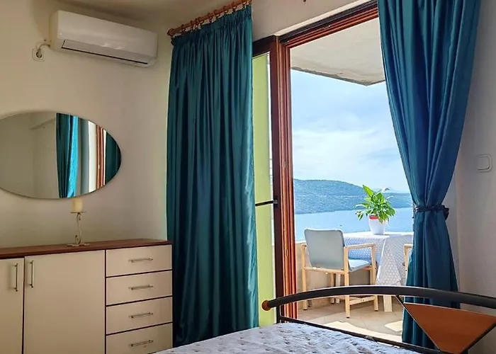 & Verse Affittacamere Neum