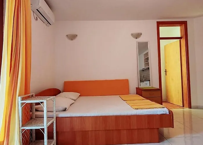 & Verse Affittacamere 3*